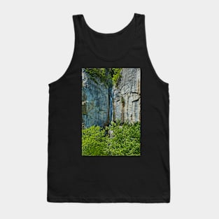 Vanturatoarea waterfall Tank Top